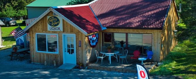 Drummond Island Country Store